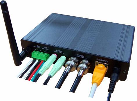 2-2. 설치방법 케이블결선의예 : 전원, 네트워크, 비디오, 오디오, RS-485, 알람입출력 비디오입력 NTSC 또는 PAL의영상을 BNC 커넥터에연결할수있습니다. 비디오레벨은 75Ω으로종단처리되는경우, 대략 1.0Vp-p를유지시켜주어야합니다. 비디오출력비디오출력은입력영상신호에대한버퍼링된출력을제공합니다.