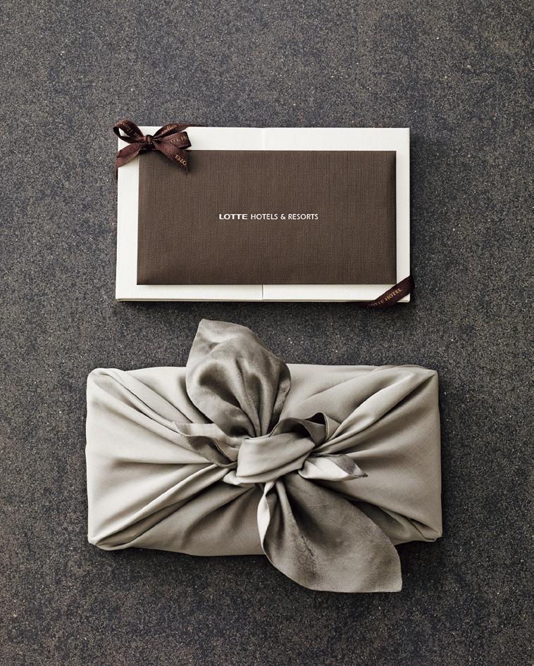 special event <Four Luxury Gifts> Pierre Gagnaire à Séoul Gift Card 300,000 ~ 400,000 / Lotte Hotel Seoul/World La Seine Family Coupon 200,000 ~ 330,000 Lotte Hotels & Resort Gift Certificate 50,000,