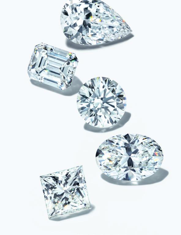 THE TIFFANY DIFFERENCE 전세계다이아몬드의 99.96% 는티파니의엄격한 기준에부합하지못합니다. 훌륭한광채의티파니다이아몬드는가장정확한비율로 커팅되어우수함을자랑합니다. 모든티파니다이아몬드웨딩링은 130 년전뉴욕에서 시작된전통그대로장인의손에의해제작되며, 세팅과커팅, 연마과정이모두수작업으로진행됩니다.