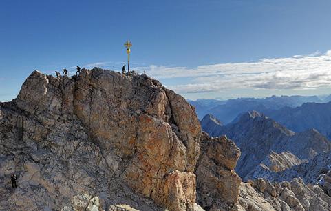 추크슈피체(Zugspitze 2,962 m)다.