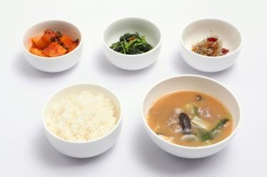 Korean Set Menu Chapter 6 W 95,000 Seafood Salad, Fried Kelp, Citron Mountain Yam Dressing