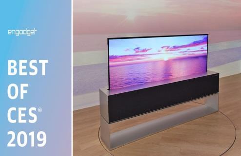 Most Unexpected과 Most Impactful에서도선정되며 3관왕차지 Best TV Product: LG OLED R CES 2019 최고의스타였던롤러블 TV 세련된디자인과품질,