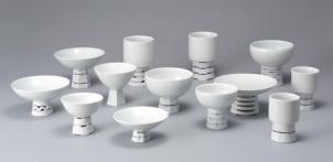 작품이충격에약하기때문에 B-98 한정용 HAN Jung-yong 백자수반 White porcelain basin 44.2*44.2*6.8 6.