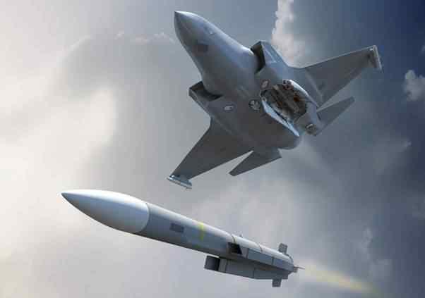 영공군, 2024 년부터 F-35B 에미티어미사일탑재예정 지휘통제 통신감시정찰기동함정항공화력 방호 유도무기 기타 q 영국국방부가미티어 (Meteor) BVRAAM 을차세대전투기 F-35 라이트닝 II에통합하기위해미사일개발업체인 MBDA 사와 4,100만파운드규모의계약을 4월 21일체결하였음.