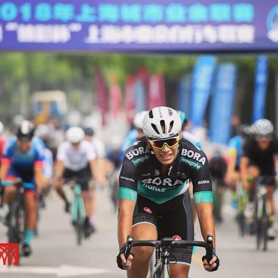Alkhatib 학생이지난 9 월 1 일에창닝취에서열린상하이클래식사이클리그상하이클래식부문 (Shanghai Classic Cycling League s Shanghai Classics Race) 에서 2 위를차지했습니다!