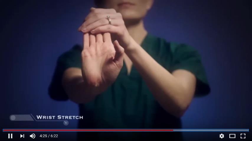 손목 stretching 이가장중요합니다. https://www.