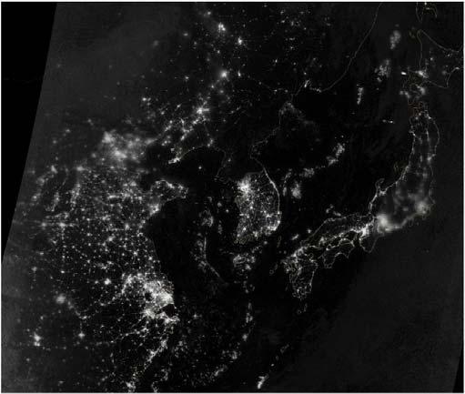 밤에본지구 조명으로밝혀진세계 Credit: NASA Earth Observatory/NOAA NGDC 밤에본지구