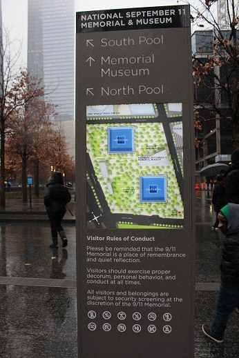 5) 주제를가진공원 - 메모리얼공원 (MEMORIAL PARK) 메모리얼공원은어떠한기억을떠올릴수있는장소로써, 공간에장소성을부여해줄수있는공원이다. 그사례공원으로써 2011년설립된뉴욕의메모리얼공원을들수있는데이공원은 9.