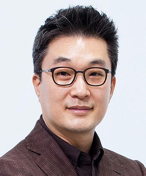 Analyzing the correlation between Collaborative Cosmetic Package-Design and customer s actual purchase [19] MinSoo Seo, SERI Note; Art Marketing, SamSung Economic Research
