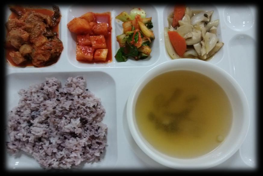 4/22Lunch Menu Main : Stewed Pork & Kim-chi Stewed pork & kim-chi 돈육김치찜 (pork: Korea, kimchi- Cabbage, Powdered Pepper : korea) Multigrain
