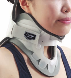 two side plastic stays for maximum support & immobilization in a neutral position Made of durable, breathable cotton for