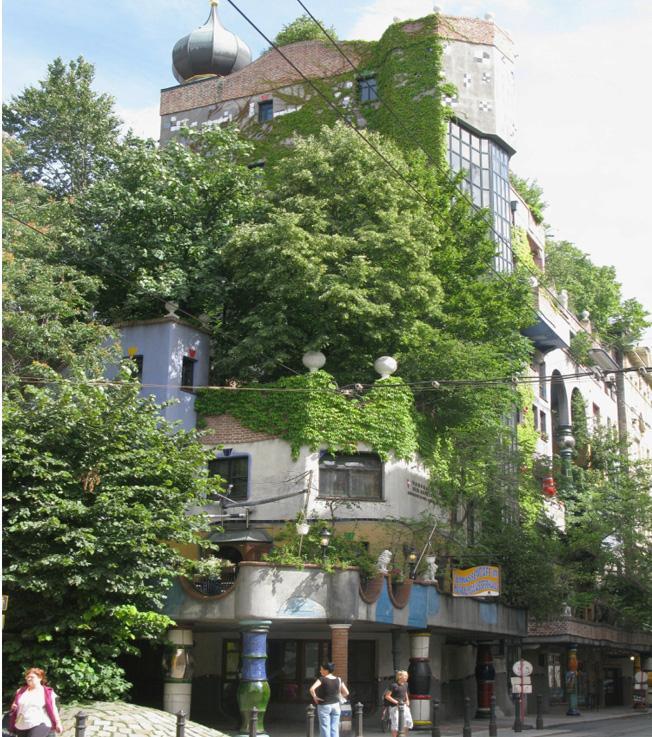 126 김대년 4개주택은 훈데르트바써하우스 (Hundertwasser House), 인더메도우배드소덴 (In the Meadow Bad Soden), 더포레스트스파이럴어브담스타트 (The Forest Spiral of Darmstadt), 그린시타델어브마그데부르그 (The Green Citadel of Magdeburg) 로서, 이들주택의개요는
