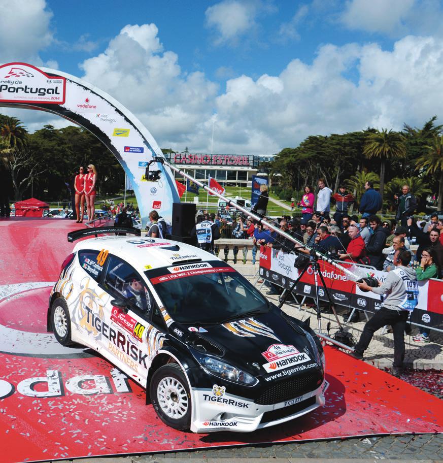 포르투갈랠리 : 고난도코스와열혈관중 A FESTA DO MOTOR EM PORTUGAL 지난 4 월초 2014 WRC 의네번째대회가포르투갈남부알가르브에서펼쳐졌다. 포르투갈랠리는기술적으로어려운코스인데다가관중이열정적이기로도유명하다.
