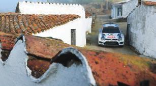 올시즌 WRC 포르투갈랠리우승컵은폭스바겐모터스포츠팀의세바스티앵오지에가가져갔다. 6 유네스코세계문화유산으로지정된리스본의벨렘탑. 5 던곳이다. 한편으로는탑의형상이귀부인의모습과닮았다고해서 테주강의귀부인 이라고부르기도한다. 포르투갈랠리 SS1 코스였던임페리우광장너머에는제로니무스수도원이있다.