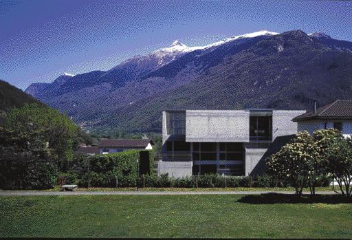Architect of the Month Davide Macullo Location Gorduno, Switzerland Function House Site area 0m Bldg.