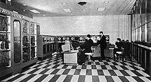 상용컴퓨터 UNIVAC(Universal Automatic Computer) 최초의상용컴퓨터