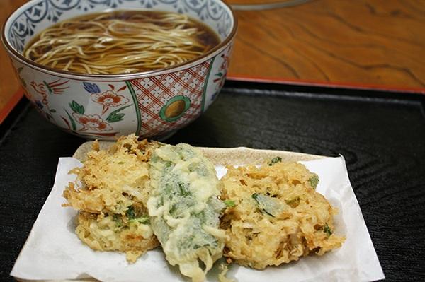 白魚 (SHIRAUO) buckwheat noodle topping with Japanese icefish