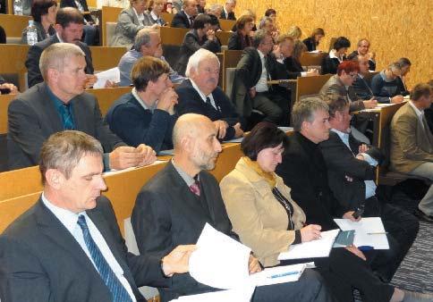 ZAKONODAJA AKTUALNO O SLOVENSKEM KMETIJSTVU PO LETU 2013 Na Posvetu o reformi skupne kmetijske politike do 2020, ki ga je pripravilo Ministrstvo za kmetijstvo, gozdarstvo in prehrano v Mariboru 18.