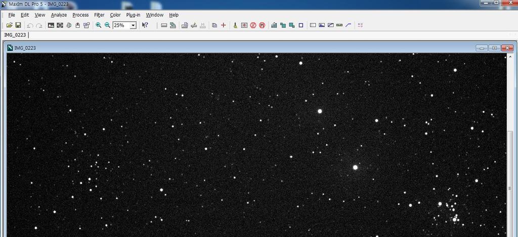 2) 측광 DSLR 로천체를촬영하게되면 JPEG 파일과 RAW 파일두가지형식으로이미지가저장이된다.Maxim DL 로측광할때는이미지를 R,G,B 파장의이미지로나눠야한다. 그러기위해서 Maxim DL 5로촬영한천체사진을불러들인다.