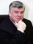 1980년, 레닌그라드주새알인공부화장 ( 자보드스카야부화장 ) 의관리자로있었고, 1984~1990년에는레닌그라드주비보르그시의부화장관리자를역임하였다. 1990년, 레닌그라드주의회의원과부의장으로선출되었다. 1991년에는레닌그라드주의회의장으로임명되었고, 제1, 2기연방의회상원의원으로활동했다. 1996년, 레닌그라드주지사선거에출마했지만, 낙선했다.