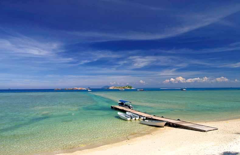 말레이시아르당 (Redang) 섬 말레이시아쿠알라트렝가누 (Kuala Terengganu) 의풀라우르당 (Pulau Redang) 섬은말레이시아의 10대섬중하나로환상적인자연환경으로유명하다.