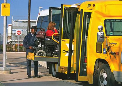 Hệ Thống Xe Buýt của DART Với trên 130 tuyến, các xe buýt của chúng tôi đưa bạn từ địa điểm này đến địa điểm khác và mọi nơi giữa các địa điểm.