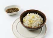 콩나물에서수분이빠져나오니밥물은불린쌀분량보다 20% 정도적게잡아요.