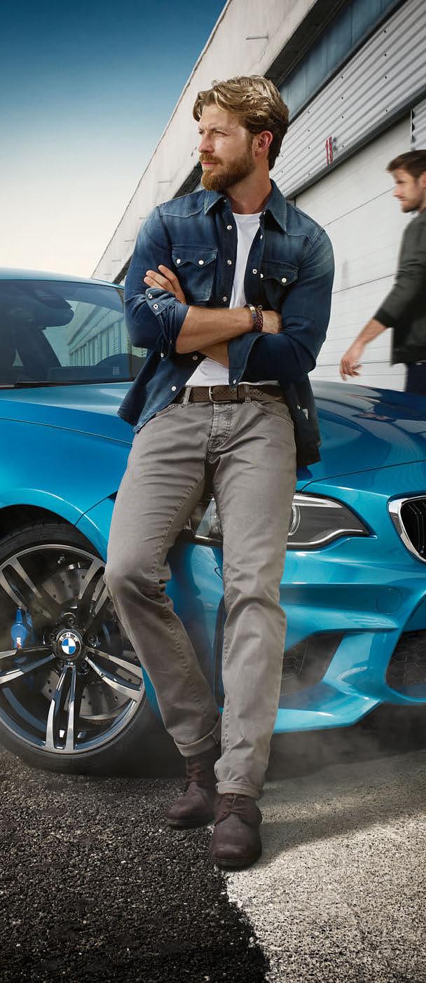 THE NEW BMW M2 COUPÉ. 2016 년은 BMW 의탄생 100 주년을축하하는해입니다. 자세한내용은 www.next100.