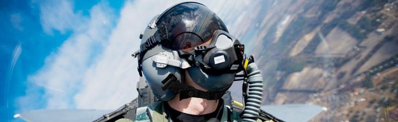 MBU-20/P Pilot Oxygen Mask 반면형호흡구 (half-face respirator) 고고도, 고중력가속도상황에서안정적인산소공급, 라디오통신지원