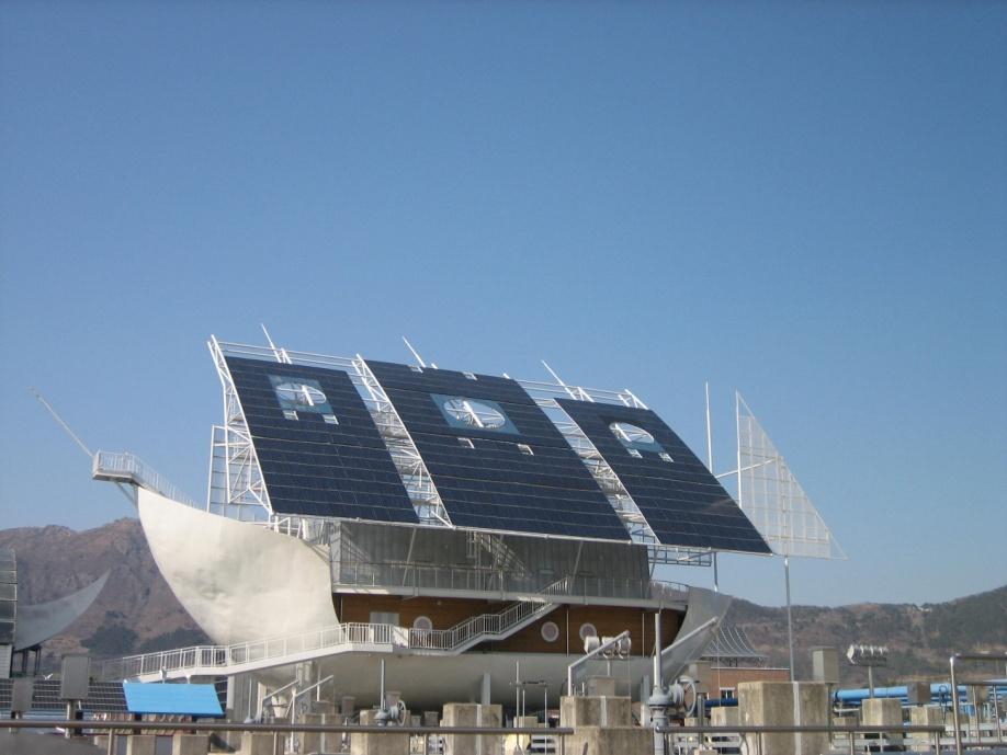 Ⅱ. 신 재생에너지추진현황 범선태양광발전시설 관리동태양광발전시설 설비용량 : 60