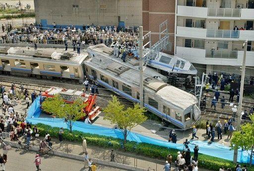 발생장소 : JR 서일본후쿠치야마다카라즈카 ~ 도시샤구간 u 사고차량 : 쾌속열차 (7 량편성 )