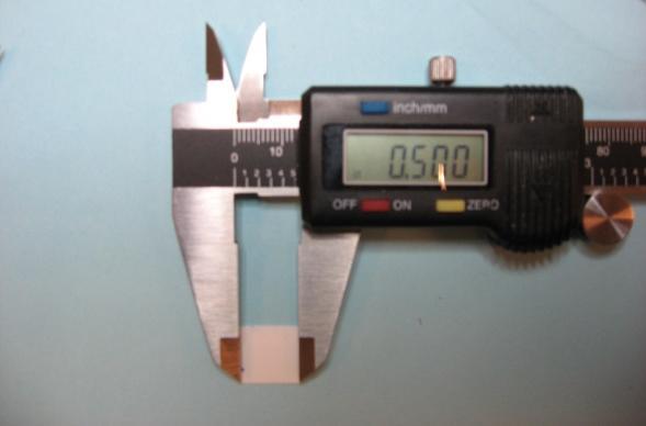 15.3 히트싱크설치 Cut Thermal Tape PI # 60-00042-00 Cut a piece of double