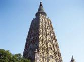쉐산도파고다 Shwesandaw Pagoda_ 미얀마최초의통일왕조인바간왕조의시조아노라타왕이건국한뒤첫번째로세운불탑으로마 하뻬잉네 Mahapeinne 파고다또는가네샤 Ganesha 파고다라고도불린다.