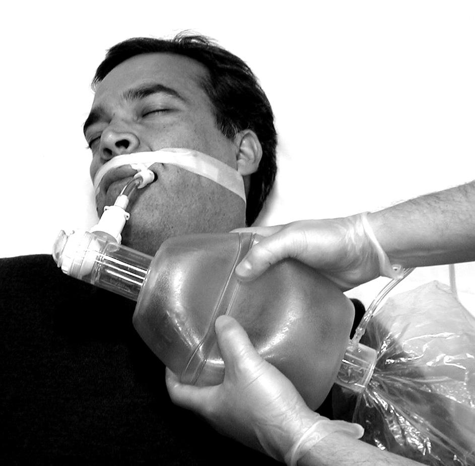 2010 CPR (Cardio Pulmonary Resuscitation) Guidelines 우리가실제로어떻게 CPR 을하고있는가? 과도폐환기는굳어진나쁜습관이다.