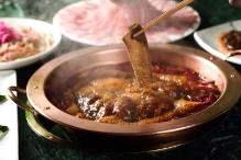 2 쓰촨 ( 四川 ) 요리쓰촨요리는당송시대부터빠르게발전하여명 청시대에는중국주류요리로인정받았음. 현재는쓰촨요리집이전세계에분포되어있을정도로찾는이가많음.