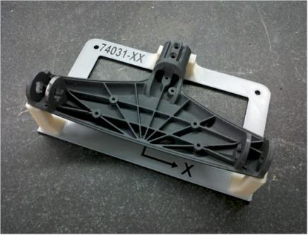 3D 프린터활용사례 Jig & Fixture 미국 Oreck ( 진공청소기제작업체 ) 20~30개의플라스틱사출파트 모든파트치수정밀도검사필요