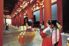 한신 한큐철도우메다역에서하차 오사카역사박물관 도시오사카의역사를깊이있게이해할수있도록구성된박물관으로 역사와의대화 를통해오사카의사회, 문화를살펴볼수있는하이라이트코스와상세코스가있다.