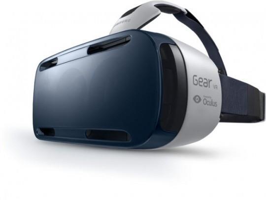 모바일 VR 기기의종류및특징 삼성 VR 기어 오큘러스제작사의합동작품으로써모바일 VR 기기로써성능이좋다.