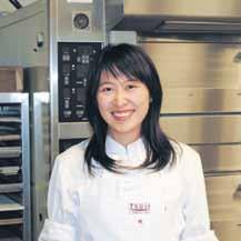 OSAKA ABENO TOKYO SHINJYUKU Học viện Ẩm thực Tsuji Trung cấp chế biến bánh kẹotsuji BUNKA FASHION COLLEGE Số điện thoại:0120-24-2418 E-mail:ryugakusei@tsuji.ac.jp Web:http://www.tsuji.ac.jp/en/ http://www.