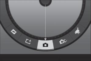 C ( 액션 ) 버튼 C 버튼을누른상태에서카메라를좌우로기울여일부작업을수행할수도있습니다.