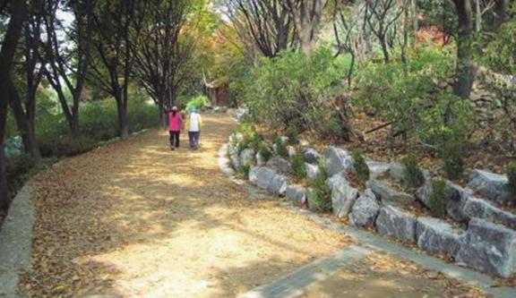 체육공원이 있어 자연학습과 운동을 즐길수 있음 주변명소 : 밤섬유원지, 동구릉 찾아가는 길 : 지하철