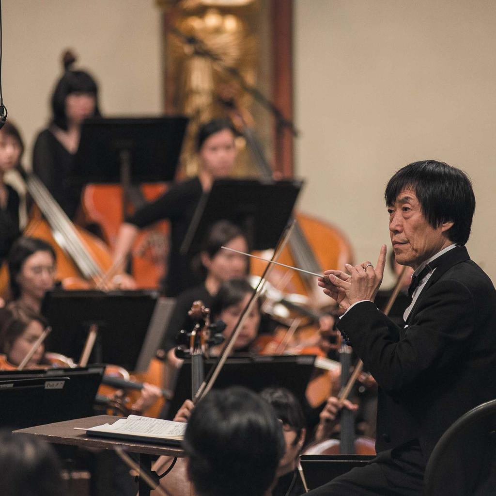 현재부천필계관지휘자이자코리안심포니오케스트라의상임지휘자로활동중인임헌정지휘자의음악세계를만나본다.