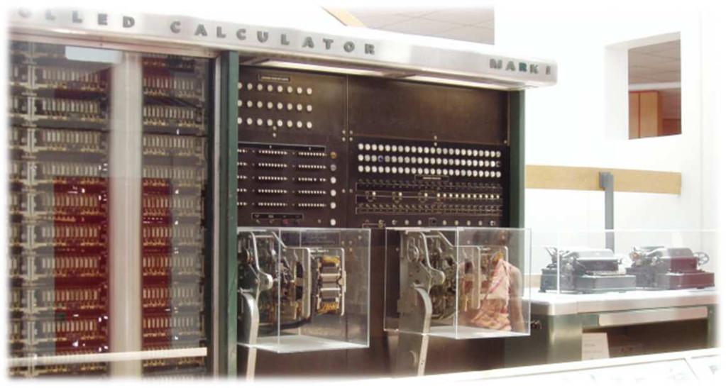 Computer 미국에서의연구 Mark-I 1944 년 IBM 과하버드대학의하워드에이킨이제작 계전기 (Relay) 를써서 1 초에덧셈을 3 번수행