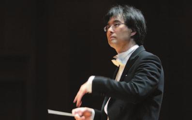 He performed with OEK of Japan, and was invited to the Kanajawa Music Festival with the Wonju Philharmonic Orchestra in 2011 where hestaged several performances.