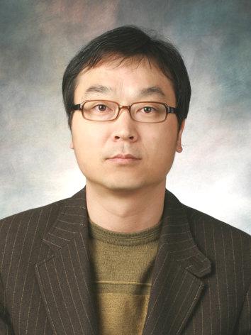 저자소개 변완희 (Wanhee Byun) 2006 년 ~ 현재 : 한국토지주택공사토지주택연구원수석연구원 2003 년 ~ 2006 년 : 한국 IBM