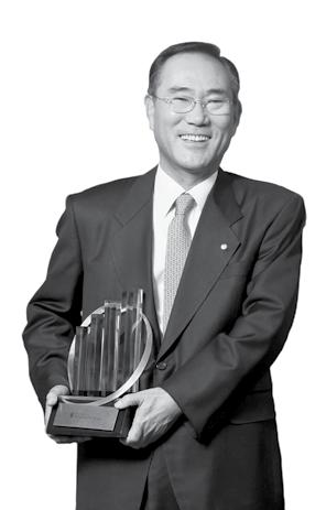 Business Newspaper 정병철 전국경제인연합회부회장 Byung-Chul Jung Vice Chairman & CEO