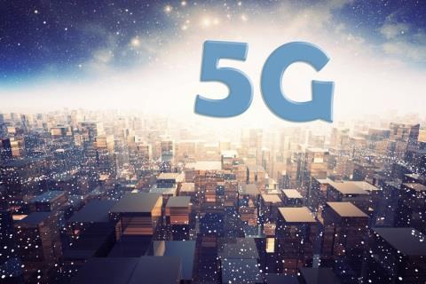 5G 는유선으로인터넷을쓸때와거의차이가없는수준의초고속무선인터넷을쓸수있는것을목표로하고있다.