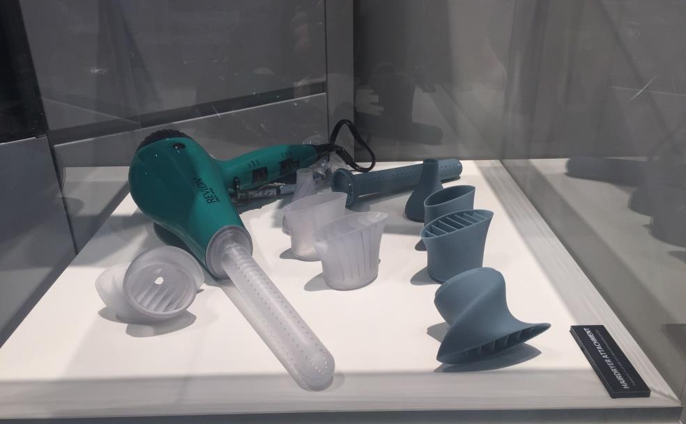 주목받는 3D Printing 3D 프린팅의확산 가트너 (Gartner) 는 CES 2016 의 4 가지미래아이템 (3D 프린팅, 드론, 웨어러블, 스마트씨티 )