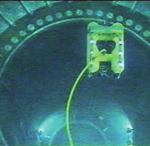 중수로점검용이동로봇 증기발생기전열관검사용이동로봇 경수로점검용수중로봇 원자로검사로봇팔 원자력안전지킴이로봇의등장로봇이원자력사고를처리하는데에사용되기시작한것은 1979년미국의스리마일섬 (TMI)