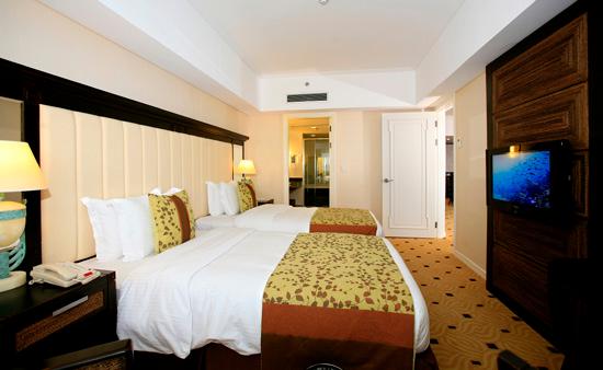 TV), 침실 (32 LCD TV) 세부스윗룸 Cebu Suite Room 가족, 친구들과머물기좋은맞춤설계형스위트룸으로바다와가장가까운 F